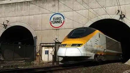 El Viaje Bajo el Agua con el Tren Eurostar img